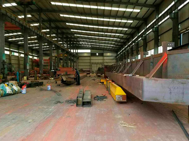 生產(chǎn)車(chē)間